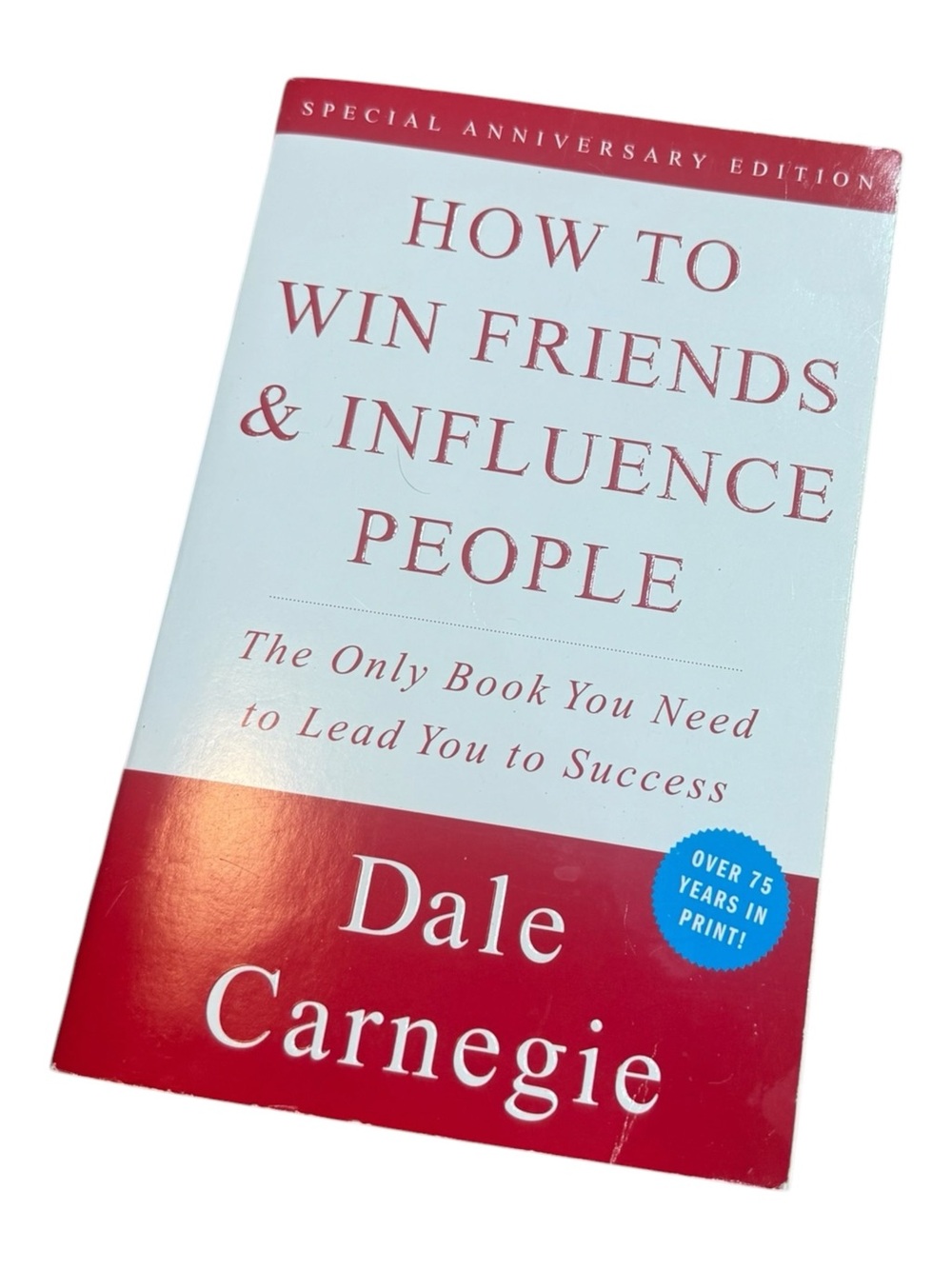 How to Win Friends & Influence People by Dale Carnegie - Red & White Paperback